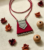 Gulmohar Grace Necklace