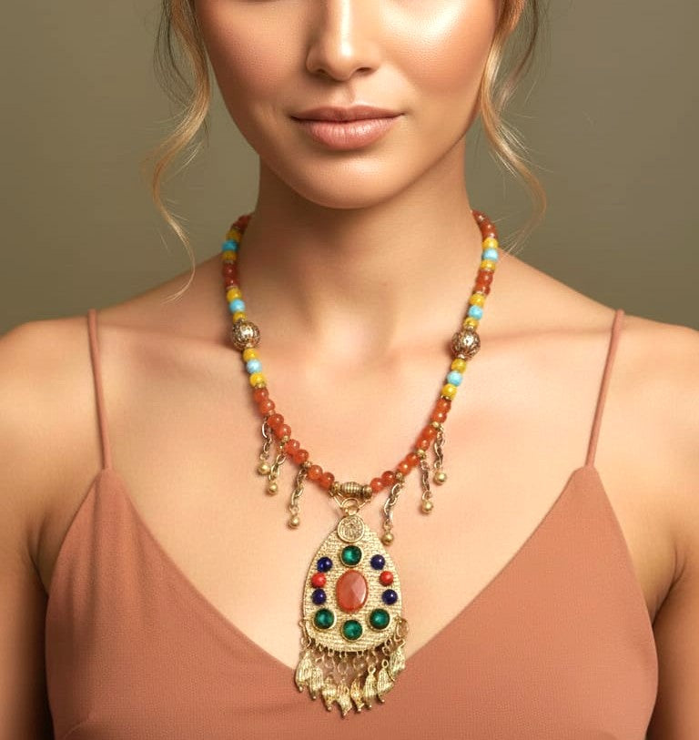 Van Vana Tribal Pendant