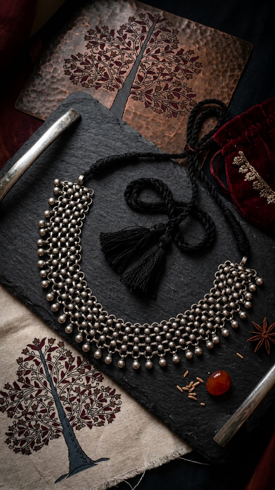 Jaali Weave Broad Collar Necklace
