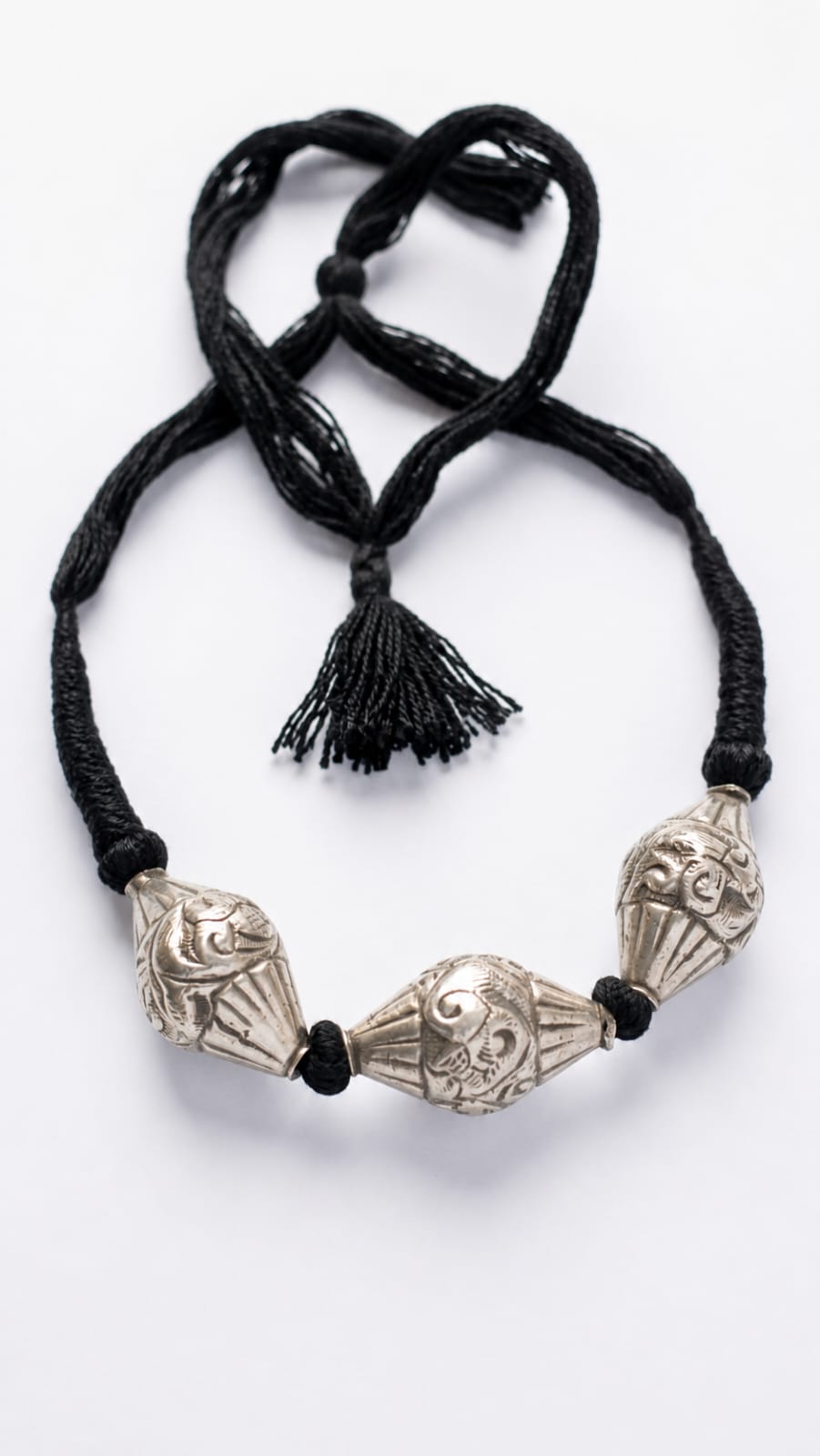 Pushti Embossed Bead Necklace