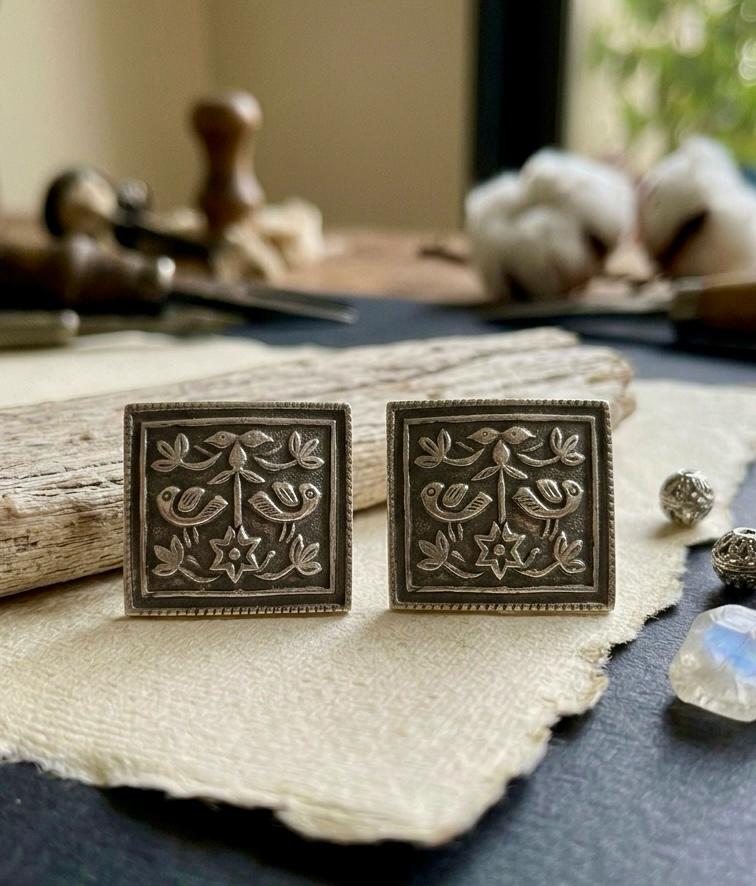 Do Panchi Bird Stud Earrings