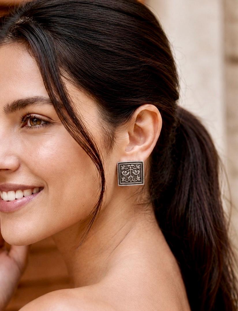 Do Panchi Bird Stud Earrings