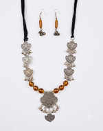 Senani Amber Plaque Necklace Set