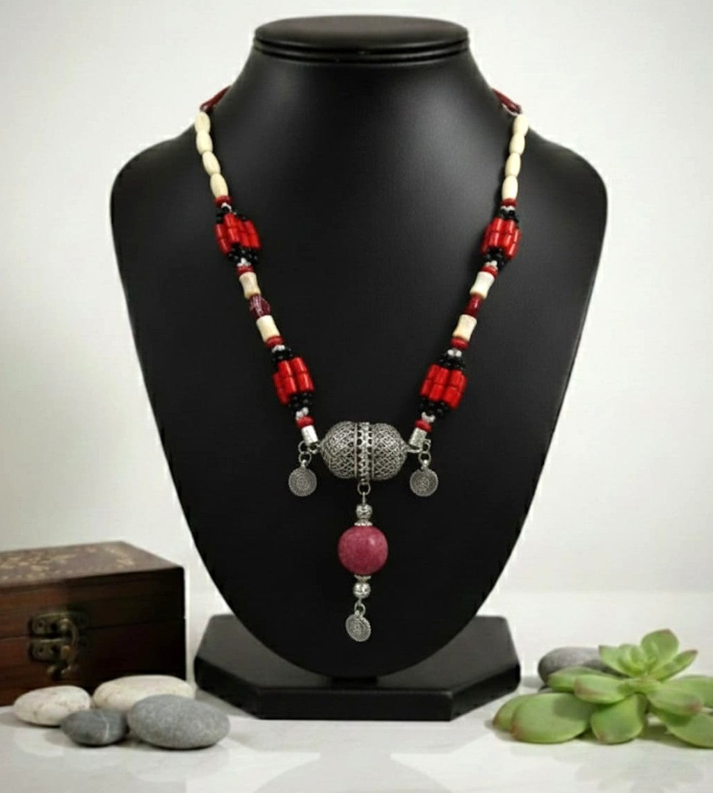Red Black Beaded Tribal Necklace