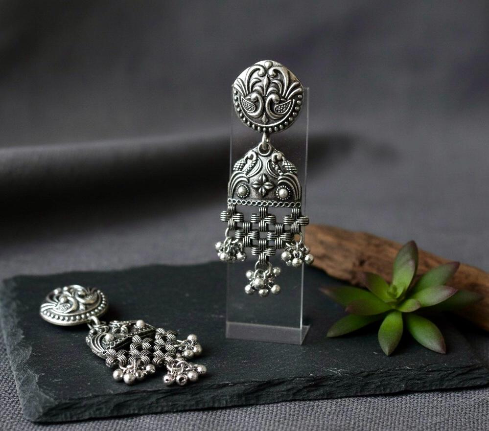 Devina Antique Dome Drops