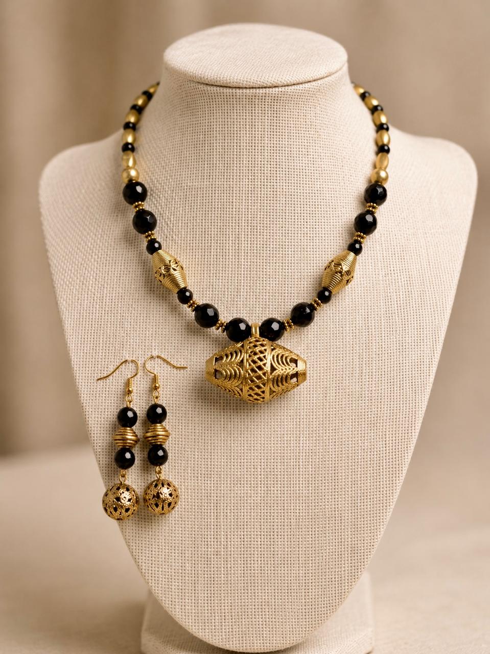 Kaveri Black Onyx Dhokra Brass Pendant Tribal Necklace Set for Women
