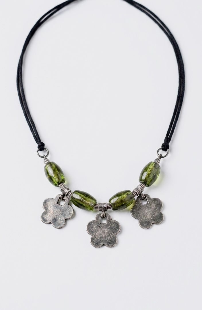 Shell Mother-of-Pearl Flower Olive Glass Bead Necklace