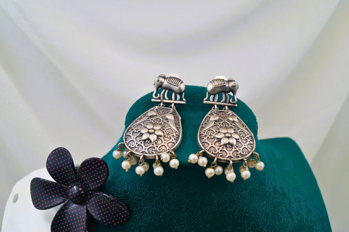 Elephant Élan Dangler Earrings