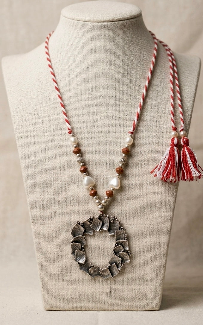 Love Wreath Oxidised Pendant Necklace