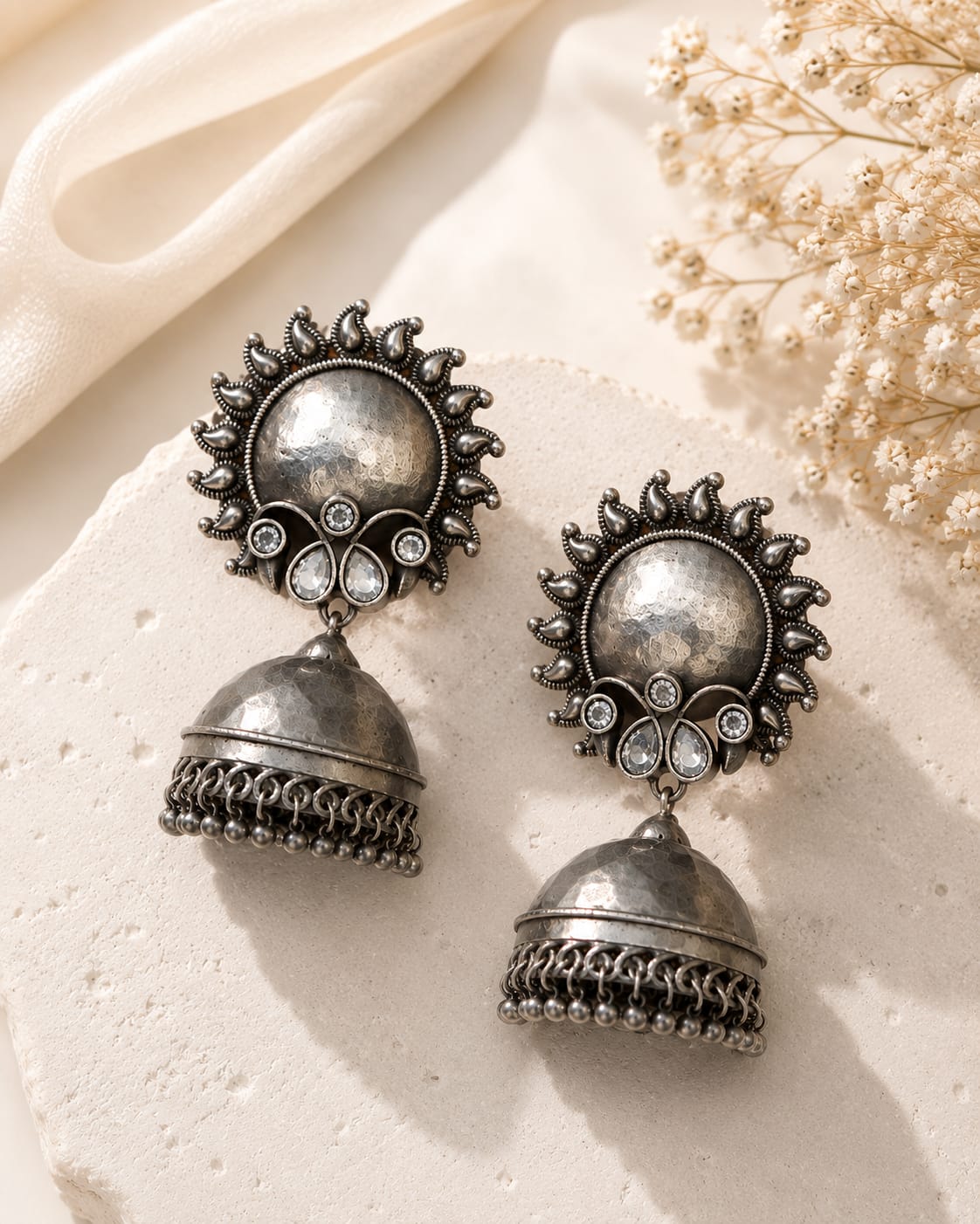 Suraiya Oxidised Silver Kundan Sunburst Jhumka Earrings for Women
