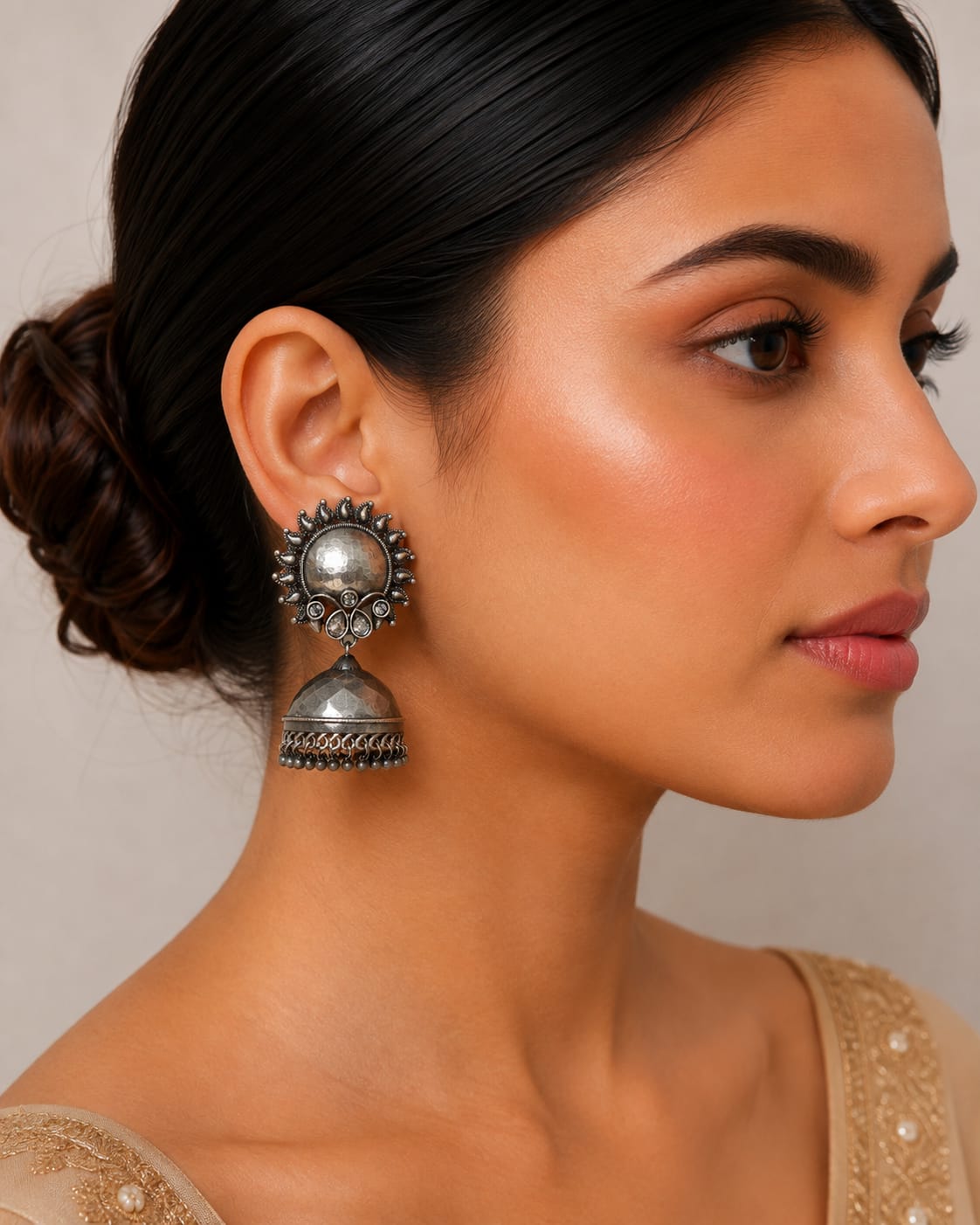 Suraiya Oxidised Silver Kundan Sunburst Jhumka Earrings for Women
