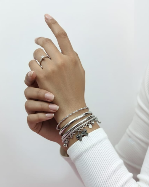 Twinkle Bow Bracelet