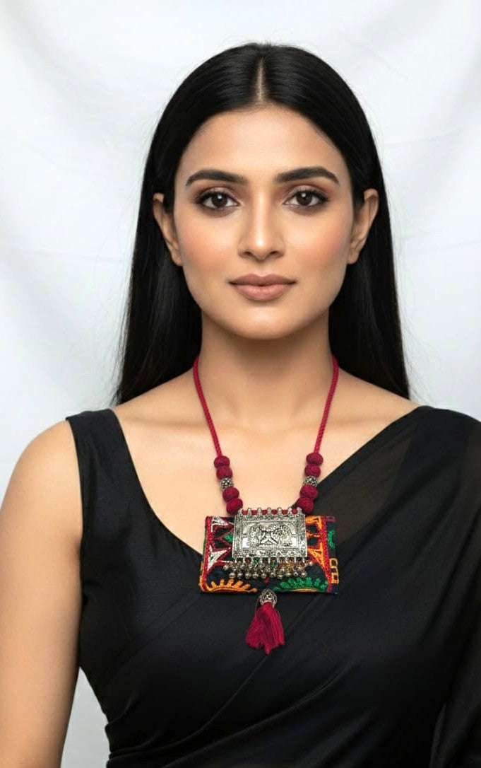 Diya Embroidered Silver Pendant Necklace