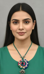 Riva Thread Hoop Necklace