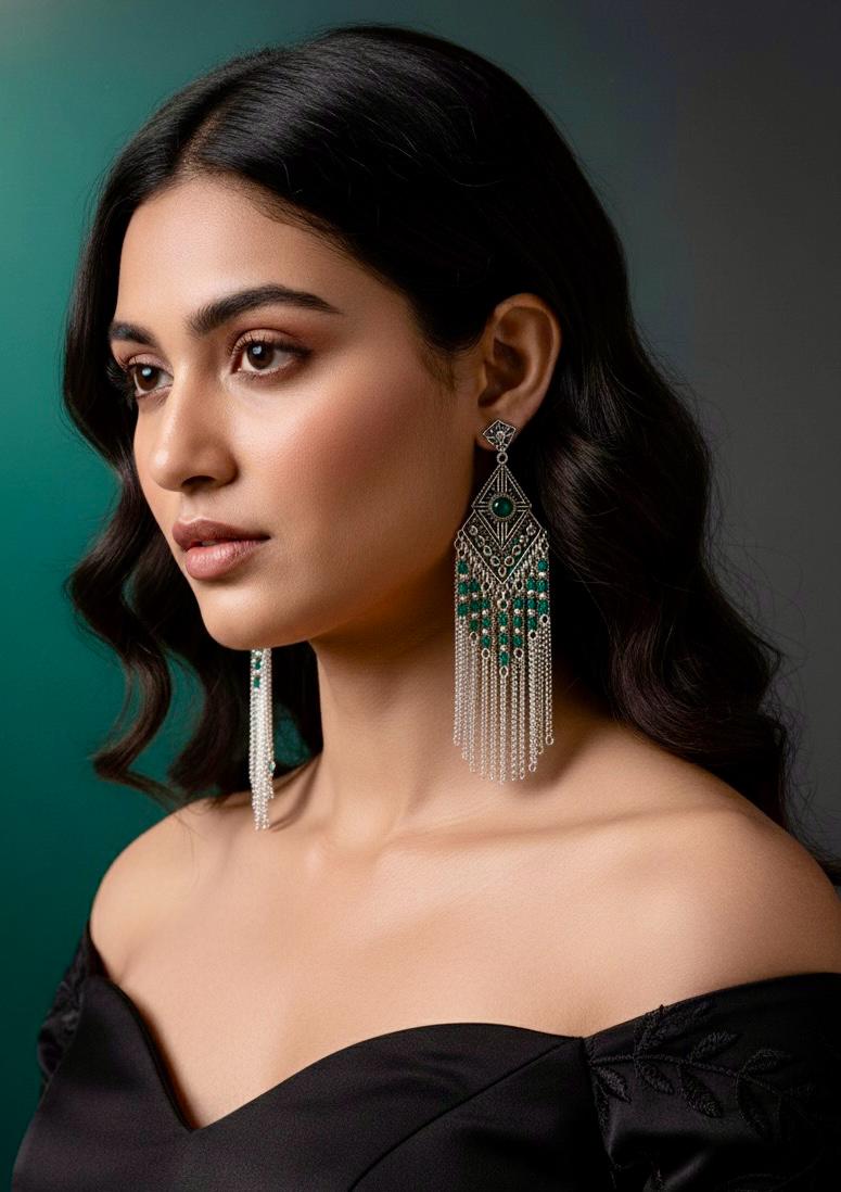 Nayra Emerald Fringe Drops